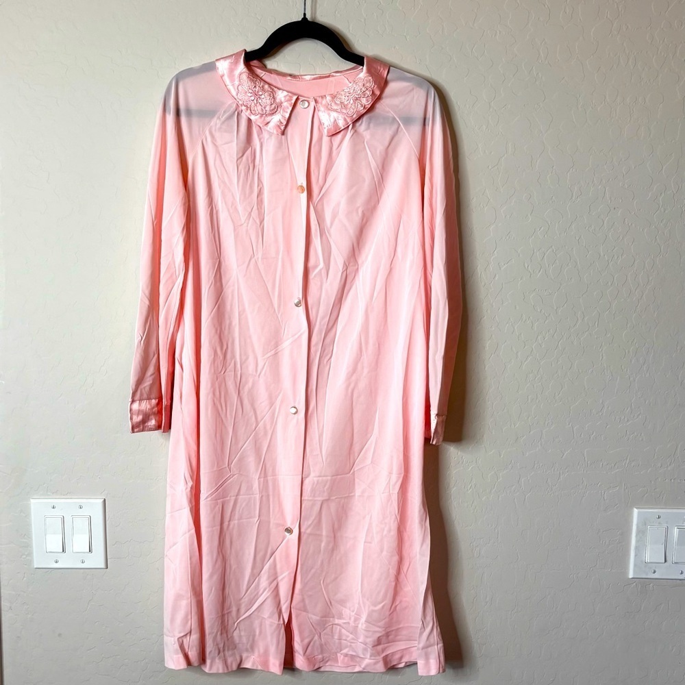 VINTAGE MERVILLE HOUSE DRESS DAY ROBE DUSTER PINK APPLIQUÉ COLLAR SIZE M